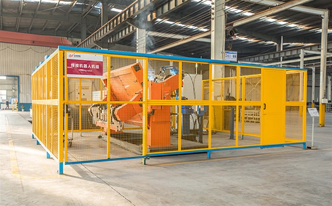 重工焊接機(jī)器人